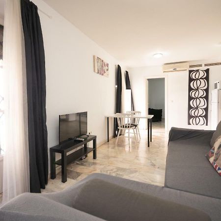 Apartamentos Arc House Seville Luaran gambar