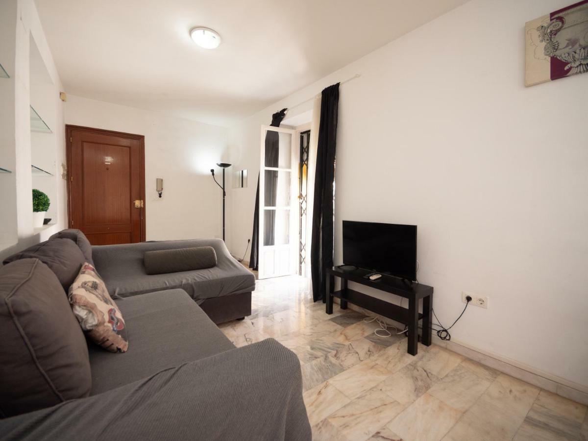 Apartamentos Arc House Seville Luaran gambar